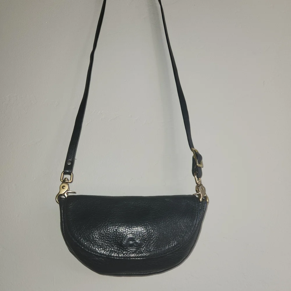 Libaire California Vintage Black Leather Crossbody Bag - Picture 5 of 16